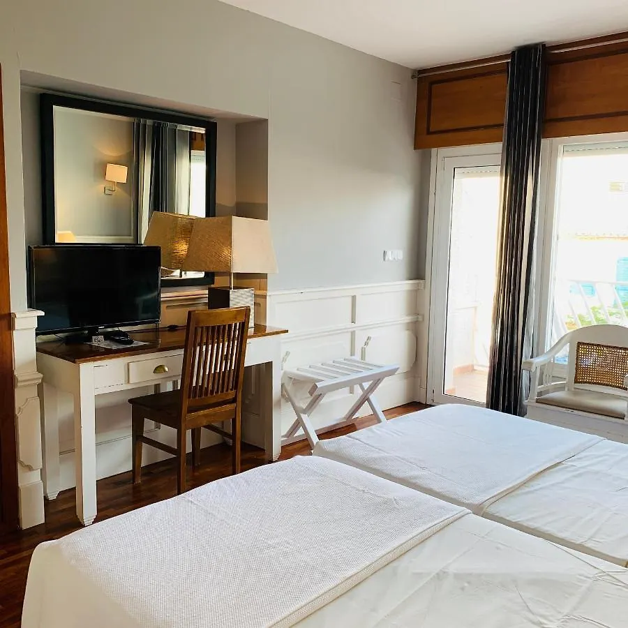 Hotel Vostra Llar بالاموس